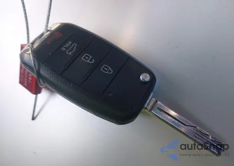 2015 Kia Optima Lx z USA, uszkodzony, nr VIN 5XXGM4A73FG448388